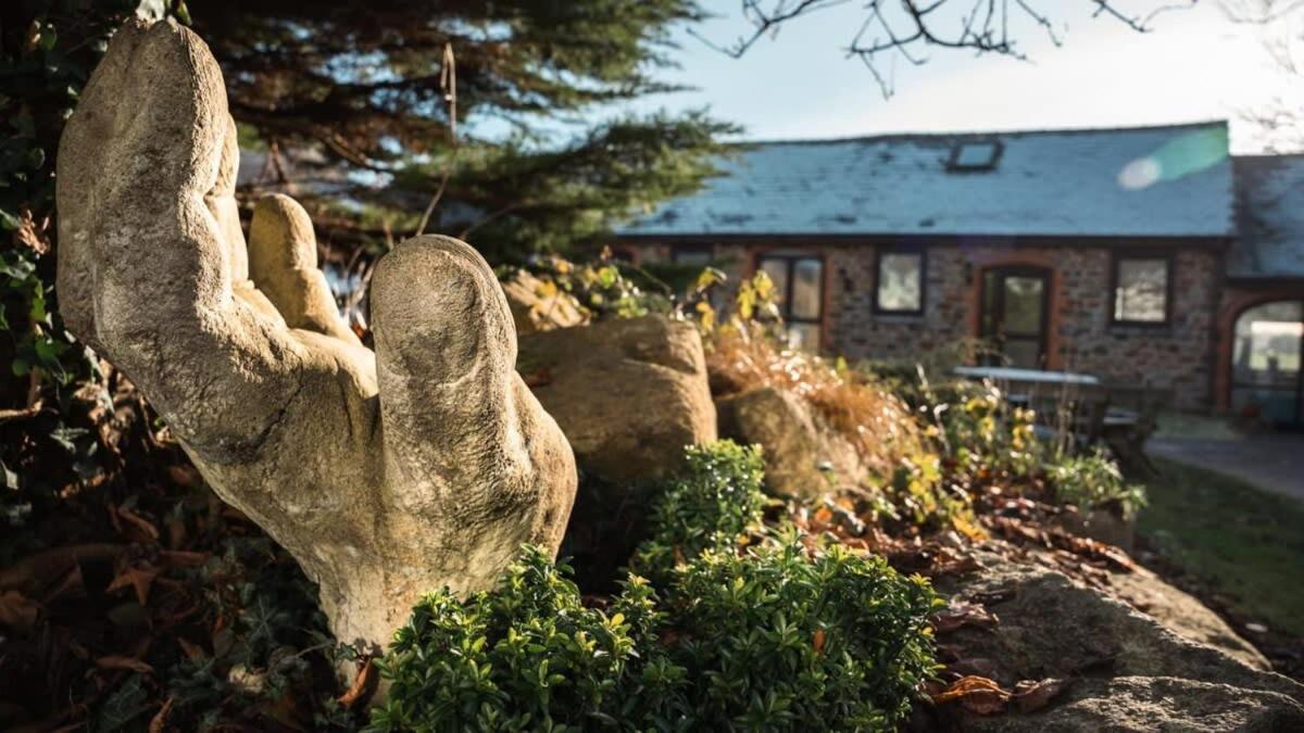 Lovely 2 Bedroom Coastal Cottage Near Bude Bagian luar foto
